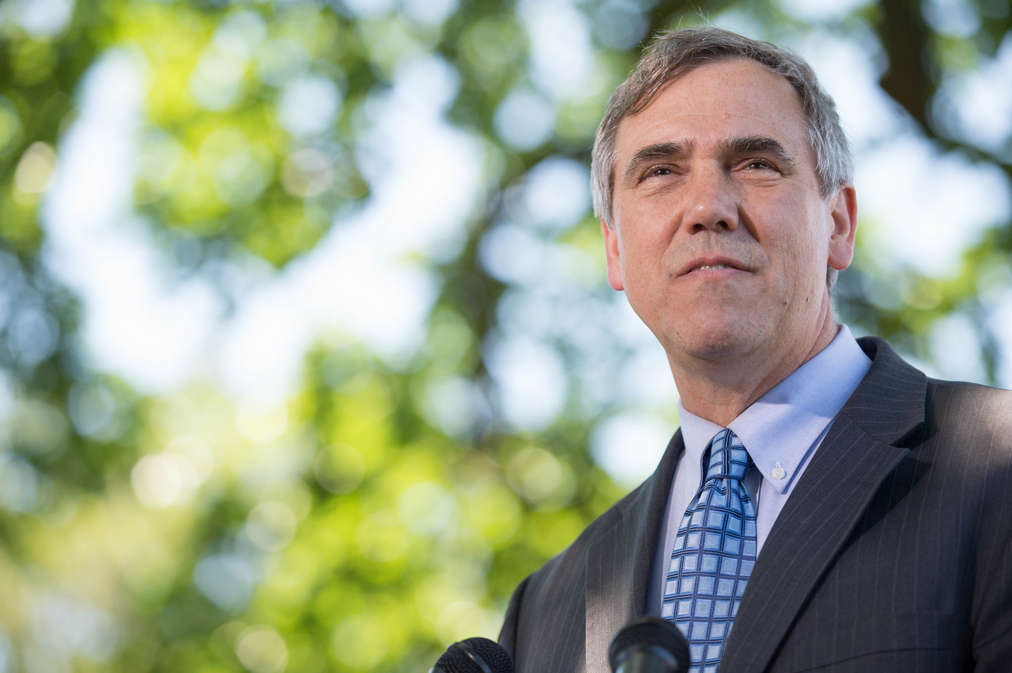 photo of Sen. Jeff Merkley “Disappointed” That Democrats Blocked His Marijuana Banking Amendment image