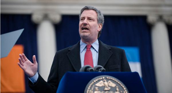 photo of Mayor Bill de Blasio Tells NYPD to Stop Arresting People for Smoking in Public image
