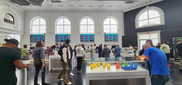 The Changing Cannabis Shopping…