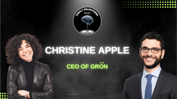 Highly Enlightened: Christine Apple,…