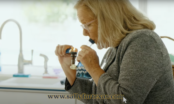 photo of Texas House Candidate Smokes Marijuana While Calling For Legalization In New Campaign Ad image