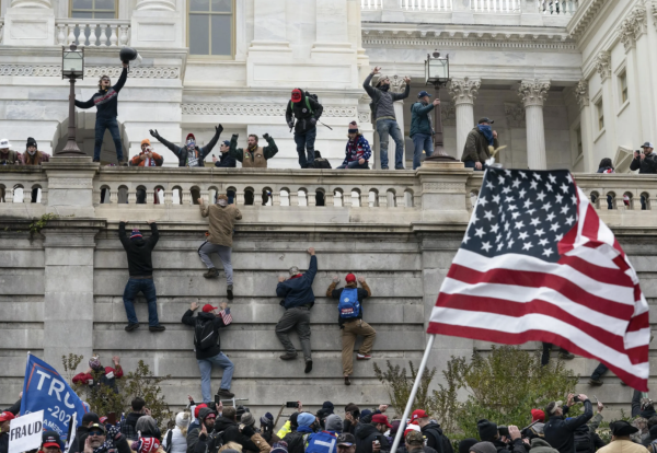 photo of Smoker Who Stormed Capitol Sentenced to 3.5 Years in Prison image