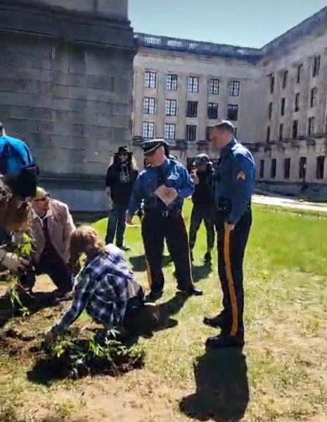 photo of Cannabis Home Growing Protest at NJ State House Attracts Police image