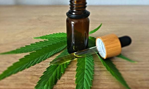 photo of More Than 1 In 10 Americans Used CBD Within The Past Month, New Analysis Of Federal Data Shows image