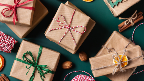 Holidaze Gifting Guide: Best Cannabis Products for Every Type of Friend