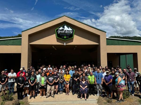 photo of Cherokee tribe launches recreational marijuana sales, draws large crowds image