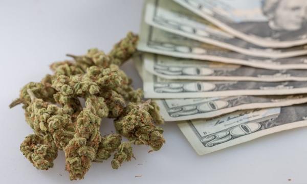 photo of Idaho Governor Signs Bill Setting Mandatory Minimum Fine For Marijuana Possession image