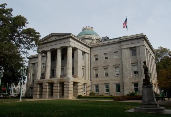 North Carolina House Moves Hemp-Derived…